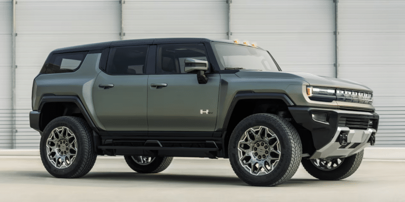 2024 GMC Hummer EV SUV 