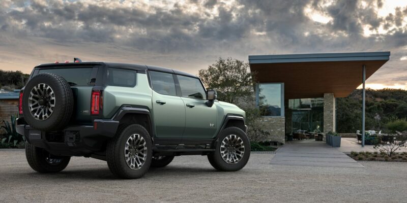 2024 GMC Hummer EV SUV 