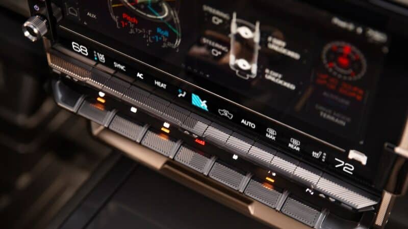 2024 GMC Hummer EV Pickup 