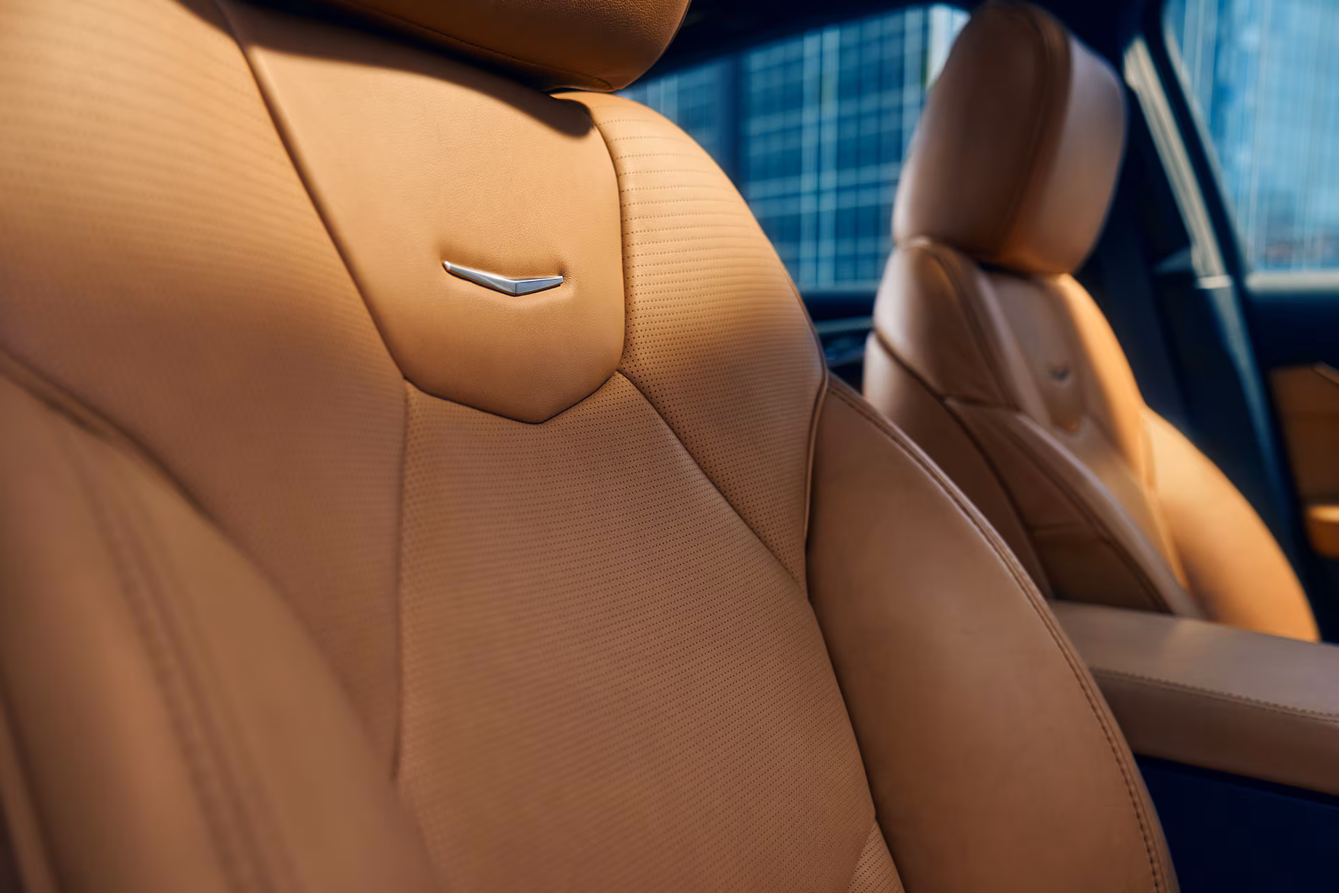 MASTERFUL CRAFTSMANSHIP AND UNCOMPROMISING COMFORT