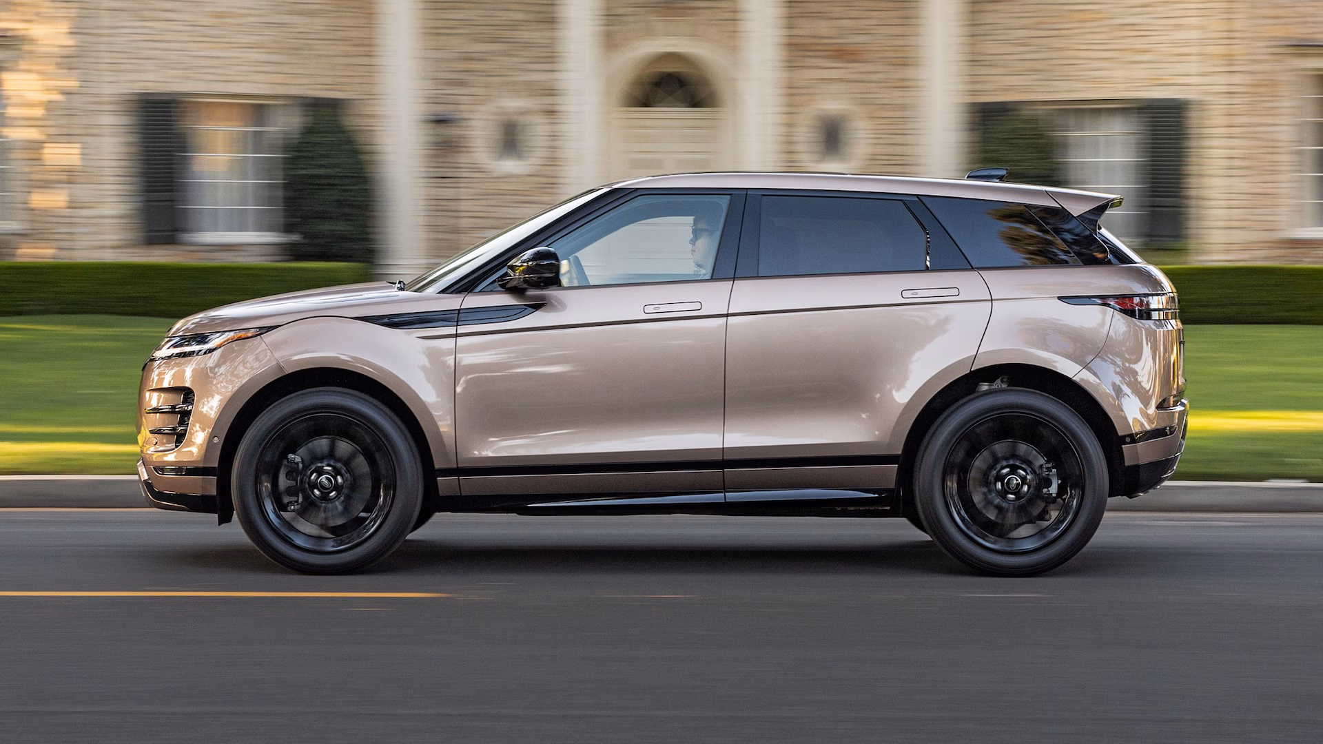 2026 Land Rover Range Rover Evoque