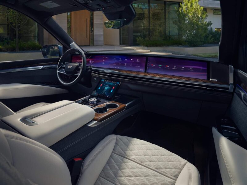 2025 Cadillac Escalade Sport Platinum