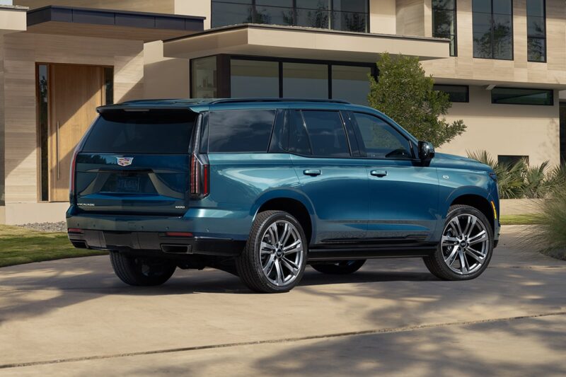 2025 Cadillac Escalade Sport Platinum