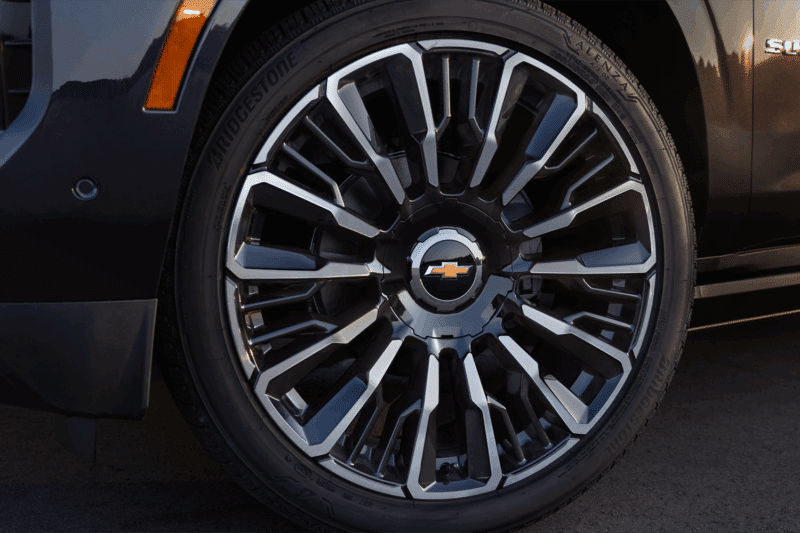 2025 Chevrolet Suburban 
