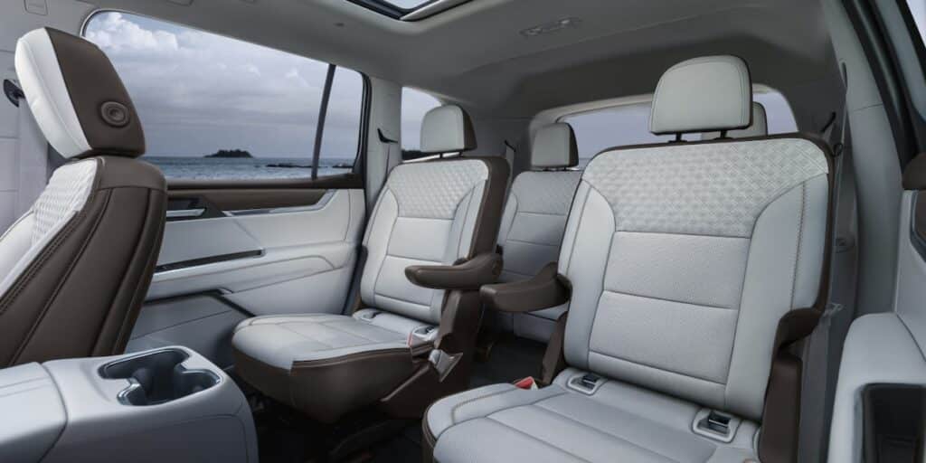 2025 GMC Acadia