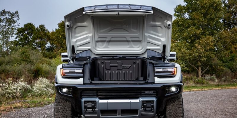 2025 GMC Hummer EV SUV 