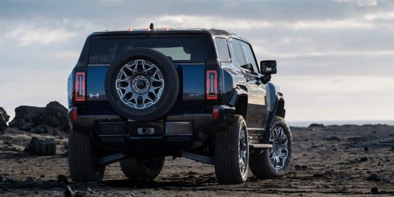 2025 GMC Hummer EV SUV 