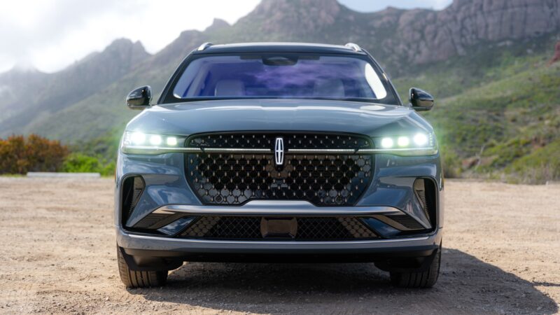 2026 Lincoln Nautilus 