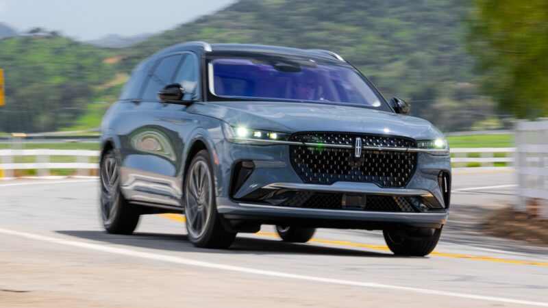 2026 Lincoln Nautilus 