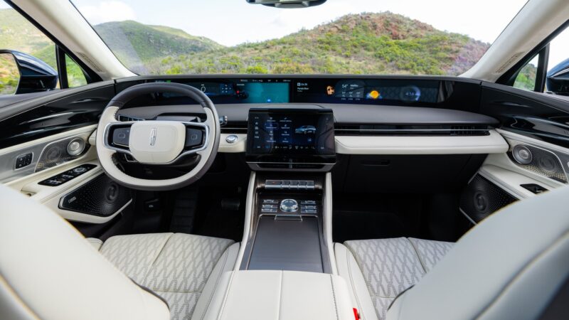 2026 Lincoln Nautilus 