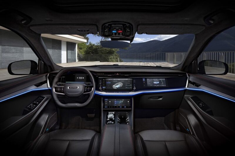 2025 Jeep Wagoneer S BEV 