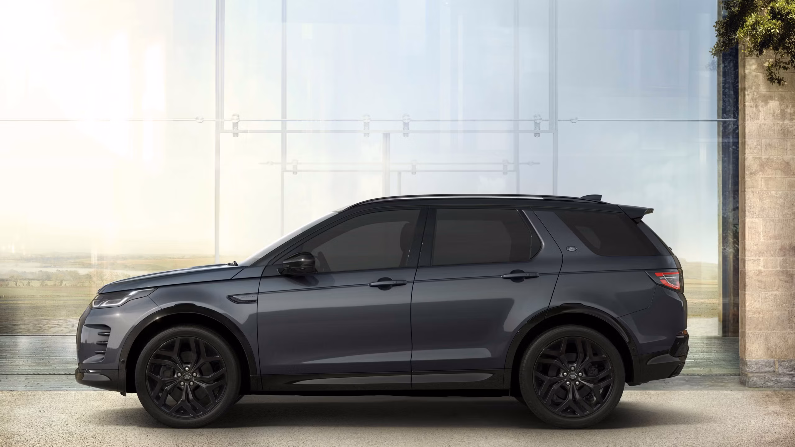 2026 Land Rover Discovery Sport