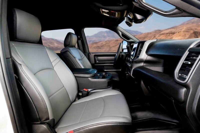 2026 Ram Chassis Cab 3500 Tradesman