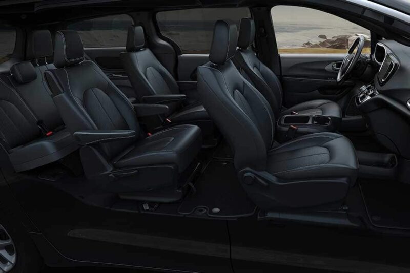 2026 Chrysler Grand Caravan 