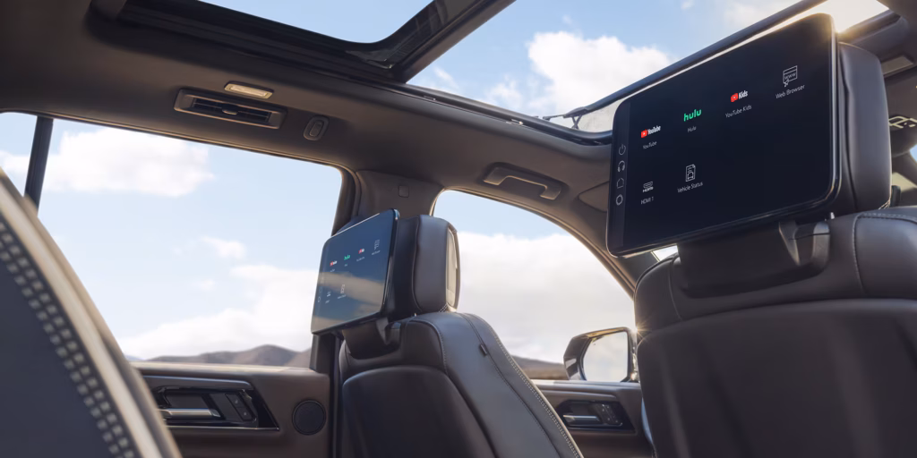 PANORAMIC SUNROOF