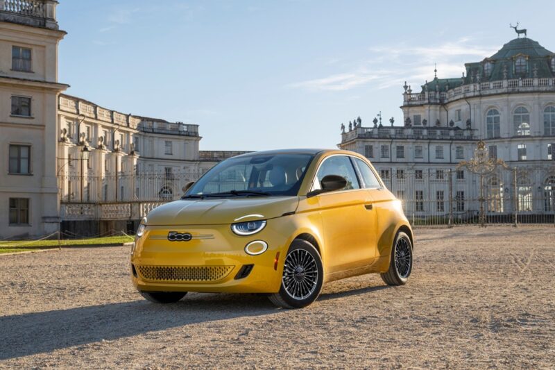 2026 Fiat 500e 