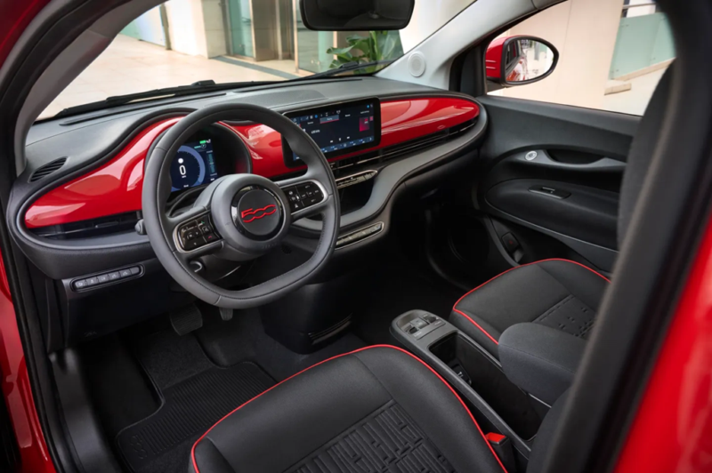 2026 Fiat 500e 