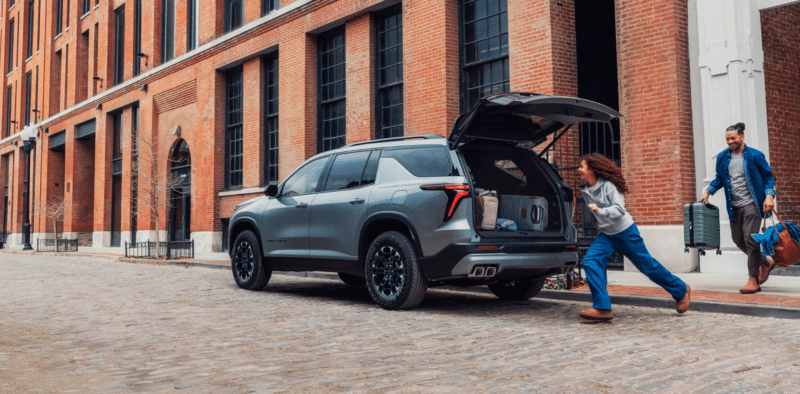 2027 Chevrolet Traverse 