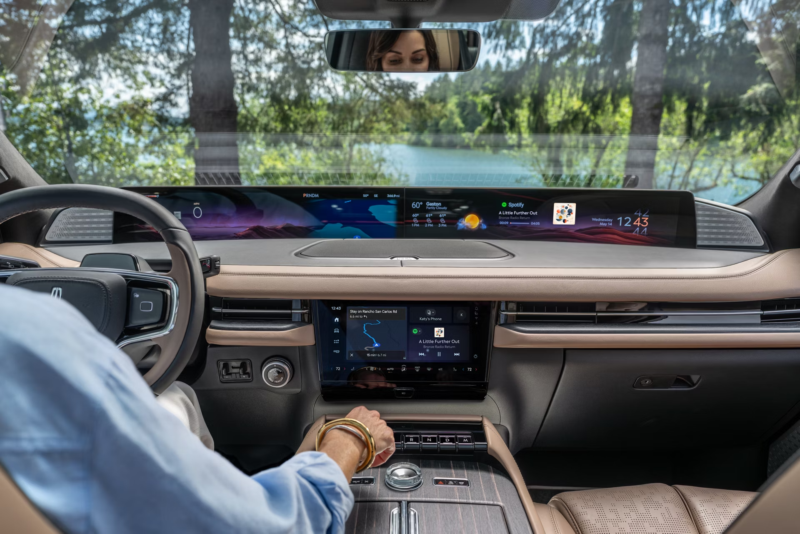 2027 Lincoln Navigator 