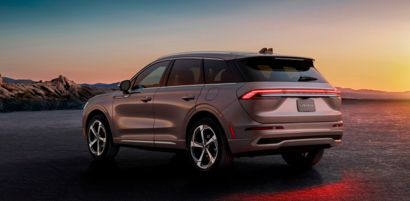 2027 Lincoln Corsair Hybrid 