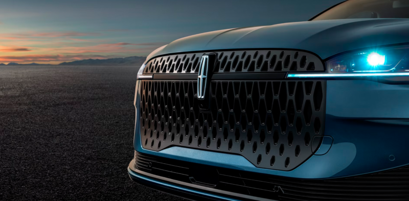 2027 Lincoln Corsair Hybrid 
