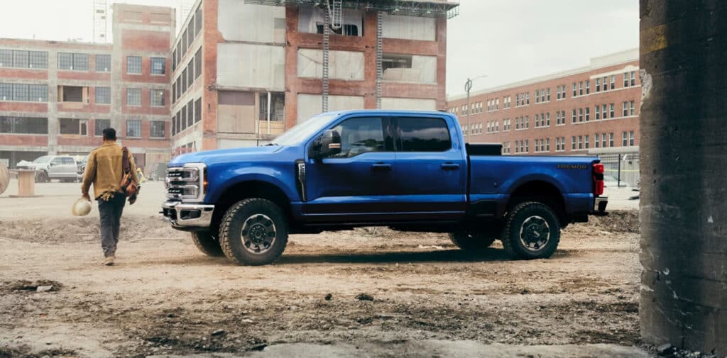 2027 Ford Super Duty F-350 Platinum